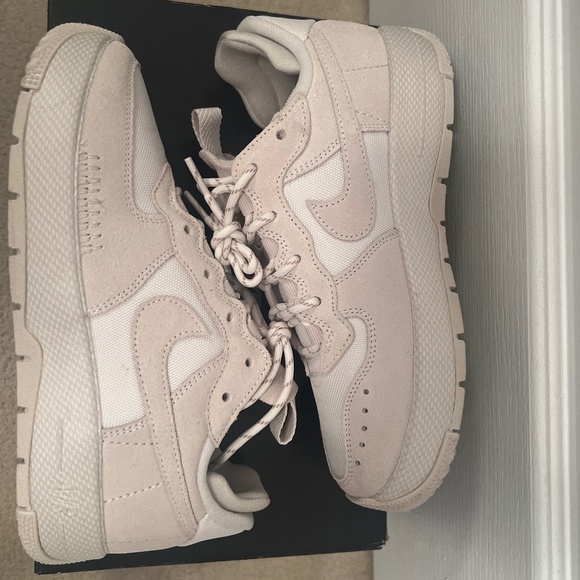 Nike Women's Air Force 1 Wild Phantom - Light Orewood Brown SIZE 7 - Picture 4 of 4